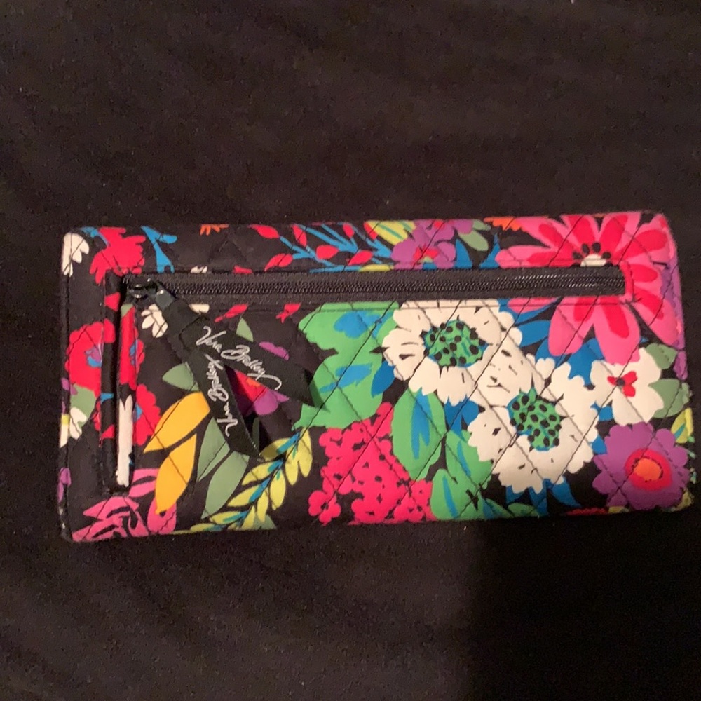 Handbag - Picture 6 of 6